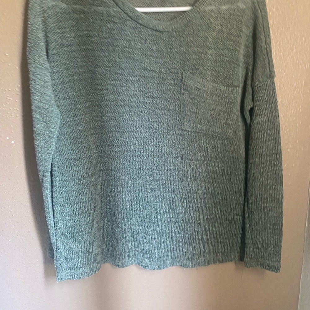Green soft sweatshirt